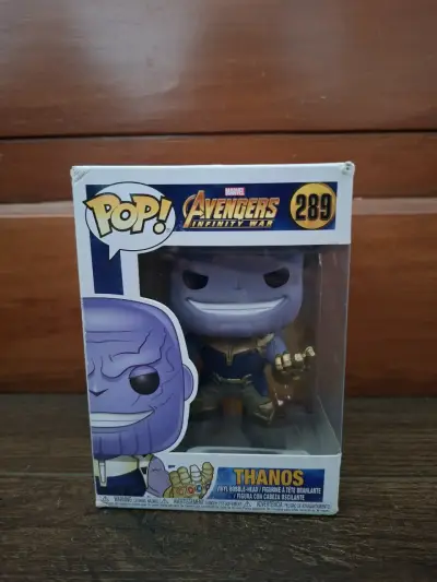 Figura Funko Pop Thanos Avengers Infinity War - miniatura 1