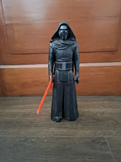 Figura de acción Kylo Ren Star Wars - miniatura 1