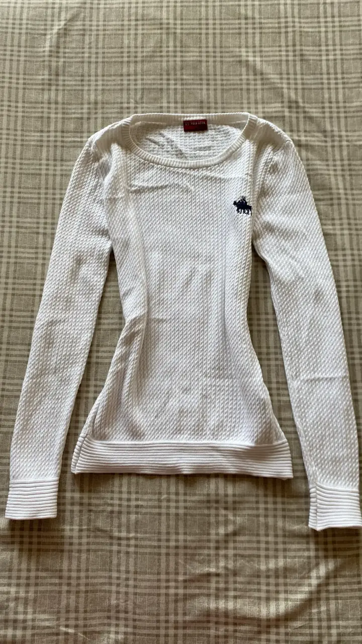 Polera blanca de manga larga con logo - 2
