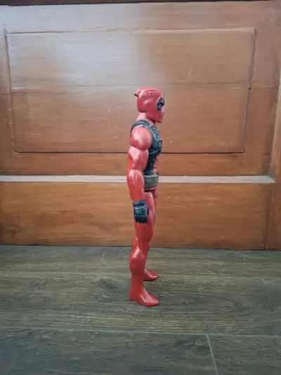 Figura de acción Deadpool - miniatura 2