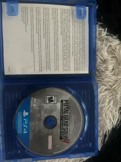 Metal Gear Solid V para PS4 - Edición Definitiva - miniatura 2