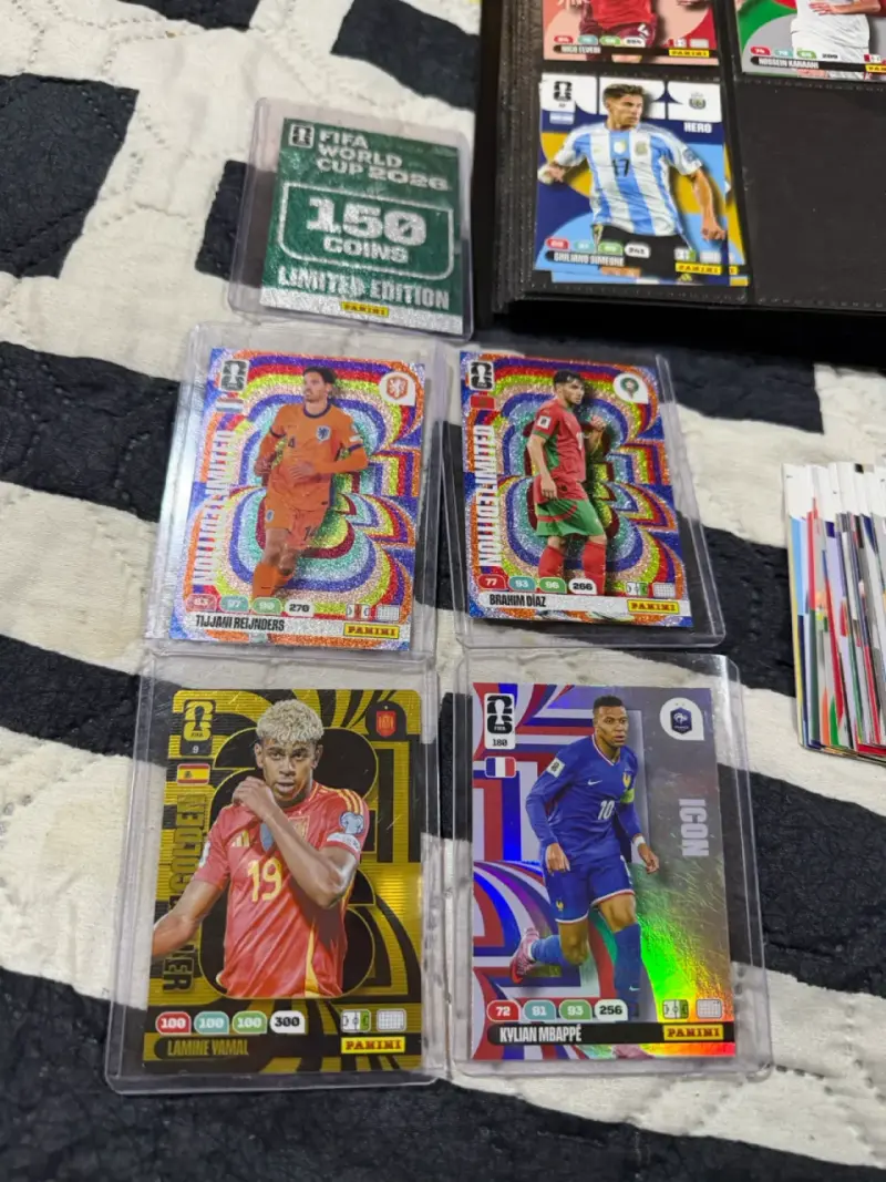 Colección de tarjetas FIFA World Cup 2022 - 2