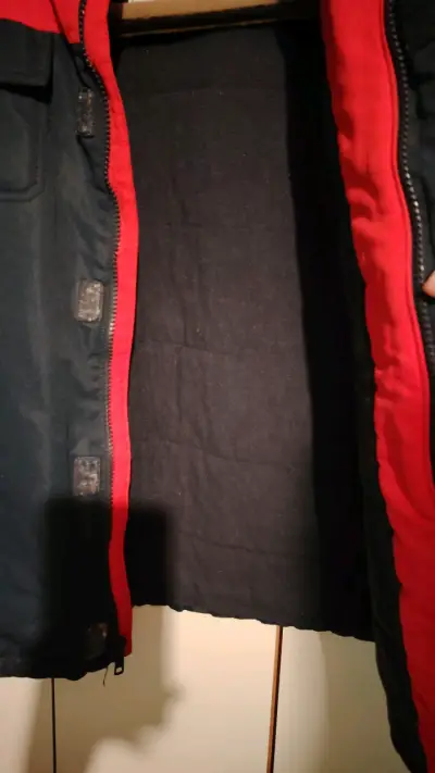 Chaqueta de invierno bicolor para niño - miniatura 3