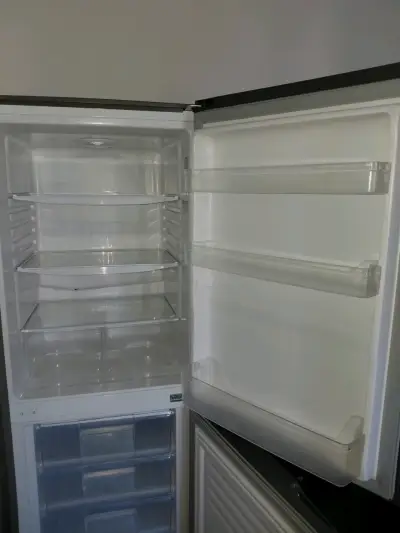 Refrigerador Mademsa de acero inoxidable - miniatura 2