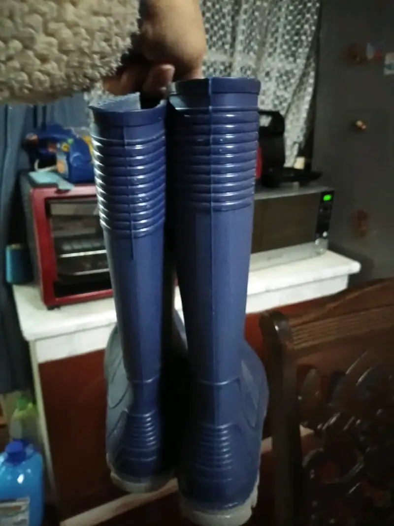 Botas de goma azul impermeables - 2