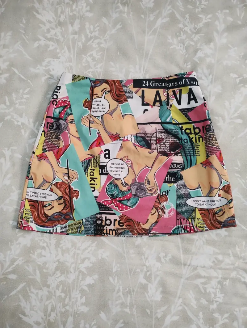 Falta estampada estilo pop art - 2