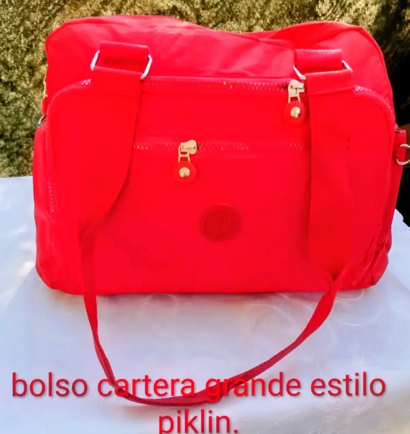 Bolso cartera grande rojo estilo Piklin