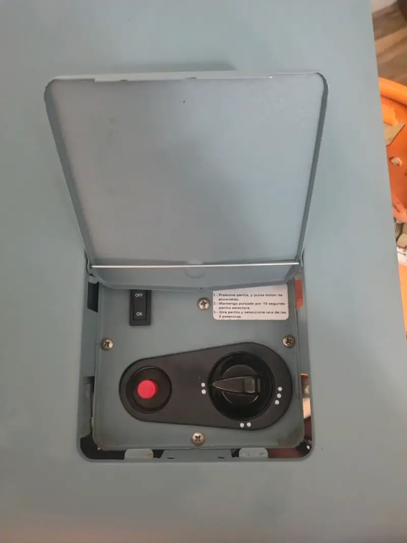 Estufa a gas Ursus Trotter, infrarrojo Gr4200T - 1