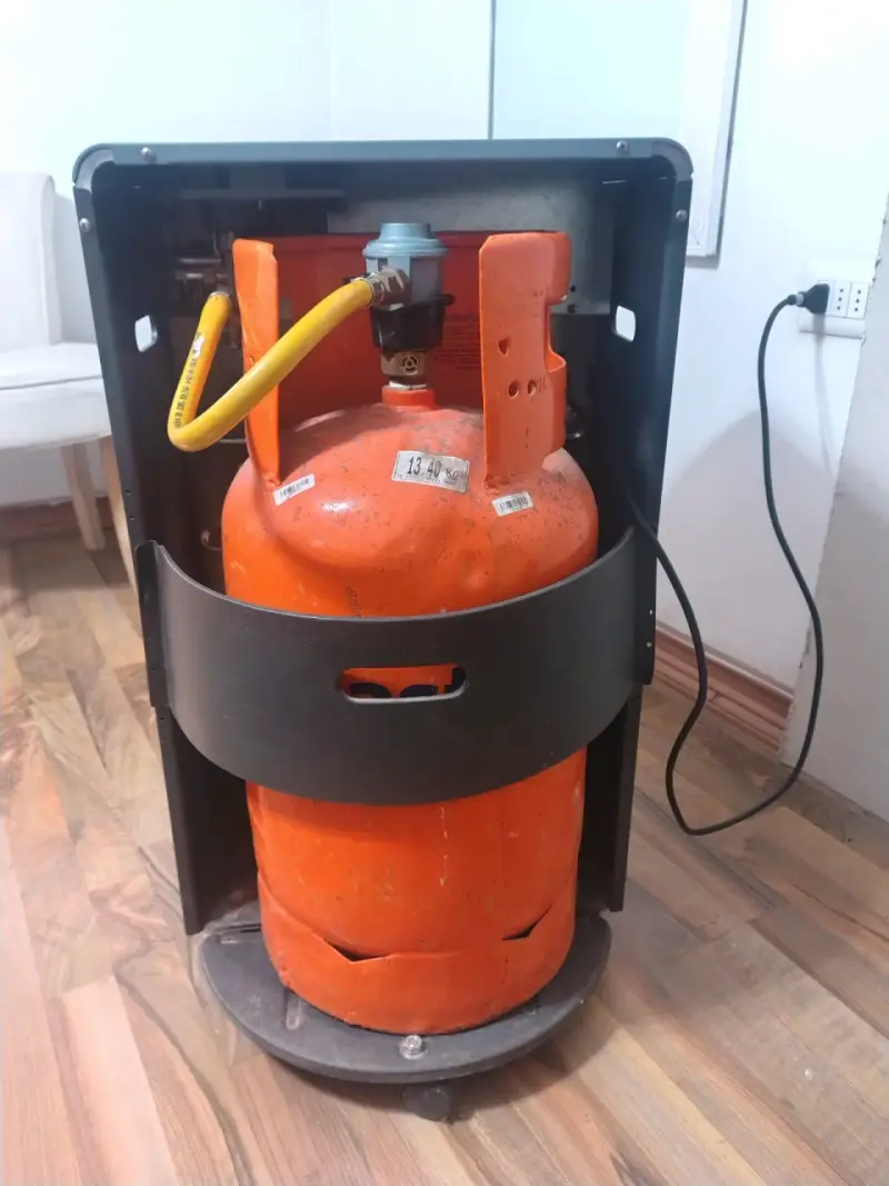 Estufa a gas Ursus Trotter, infrarrojo Gr4200T - 2