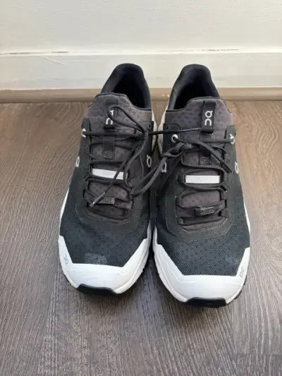 Zapatillas deportivas On Running negras - miniatura 2