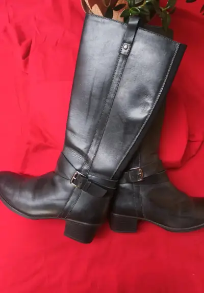 Botas de cuero negras Hush Puppies - miniatura 1
