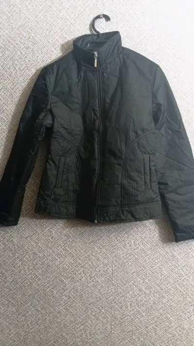 Parka negra impermeable para mujer talla XS- S - miniatura 2