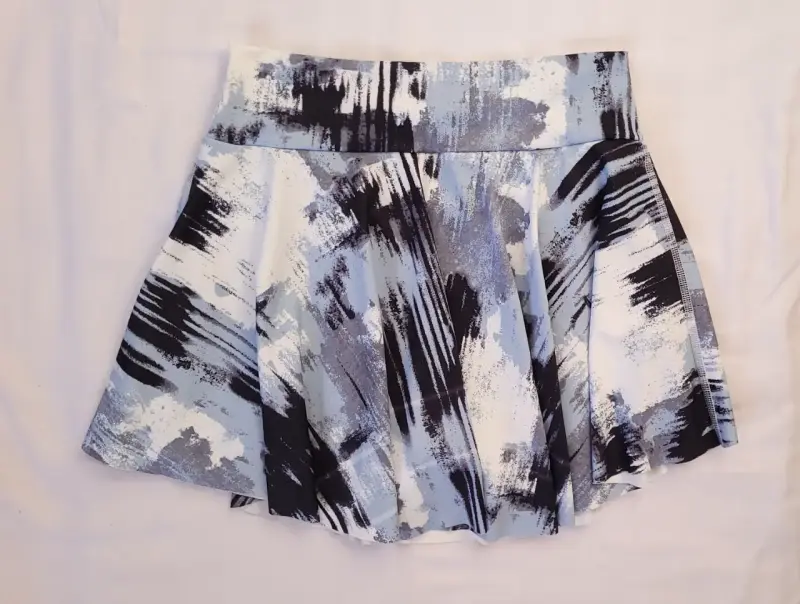 Falda short deportivo sublimada en tonos azules - 6