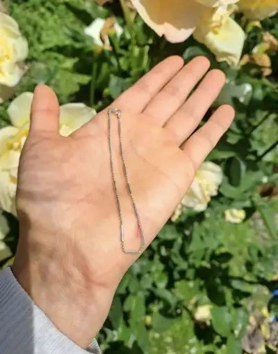 Cadena de plata delicada para mujer - miniatura 2