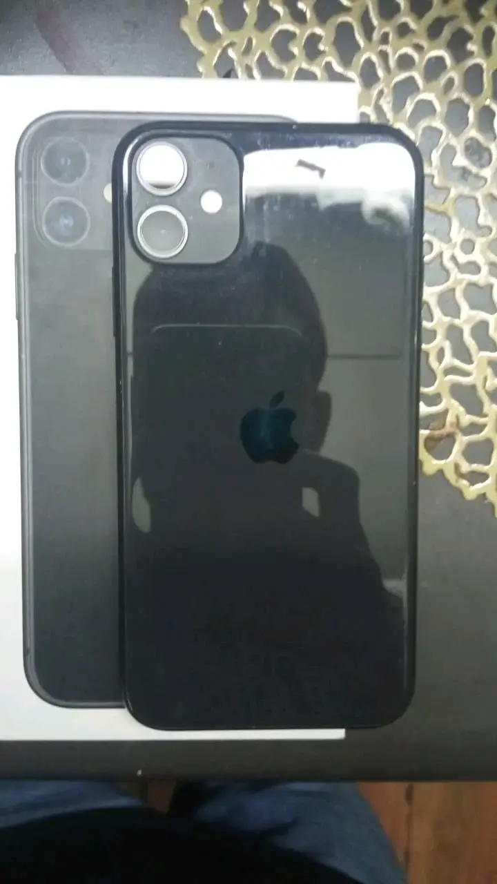 iPhone con batería al 74% de capacidad - 2