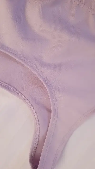 Conjunto deportivo lila para mujer - miniatura 2