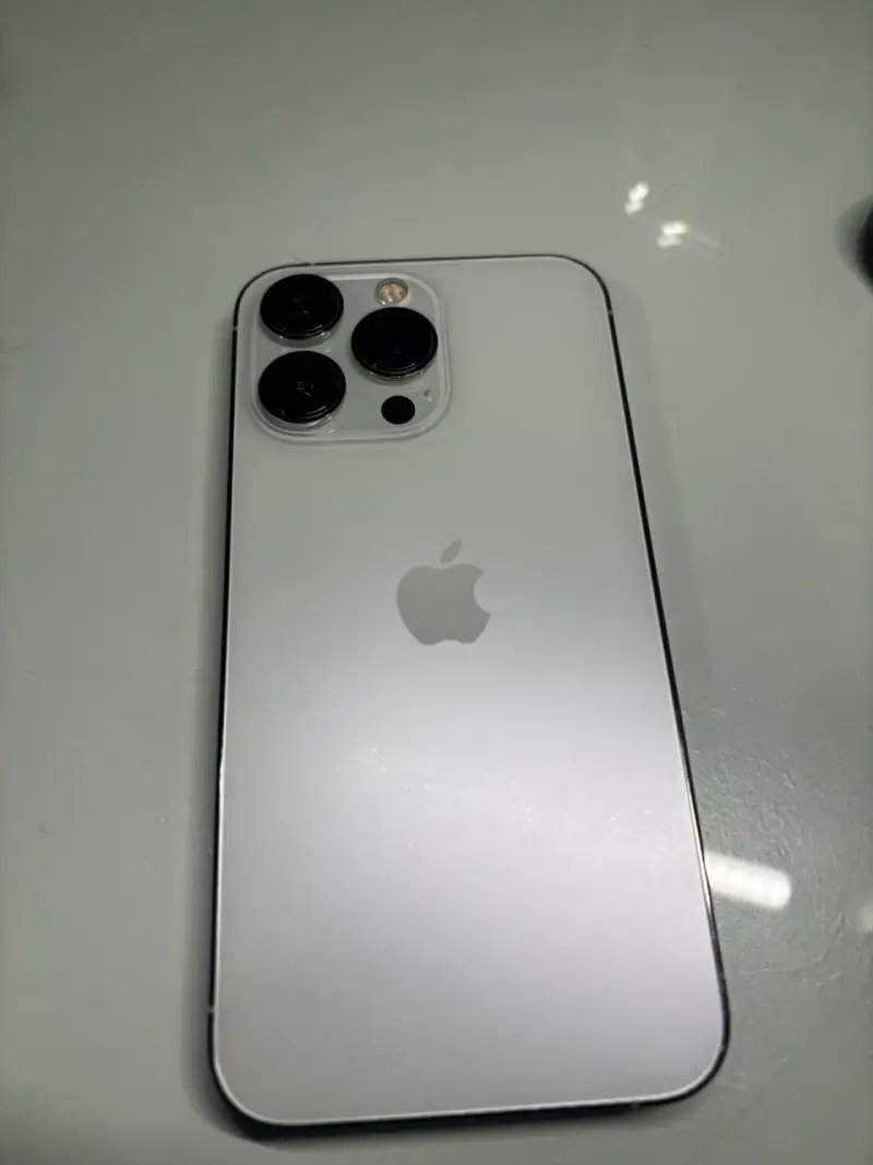 iPhone 13 Pro 128 gb - 2