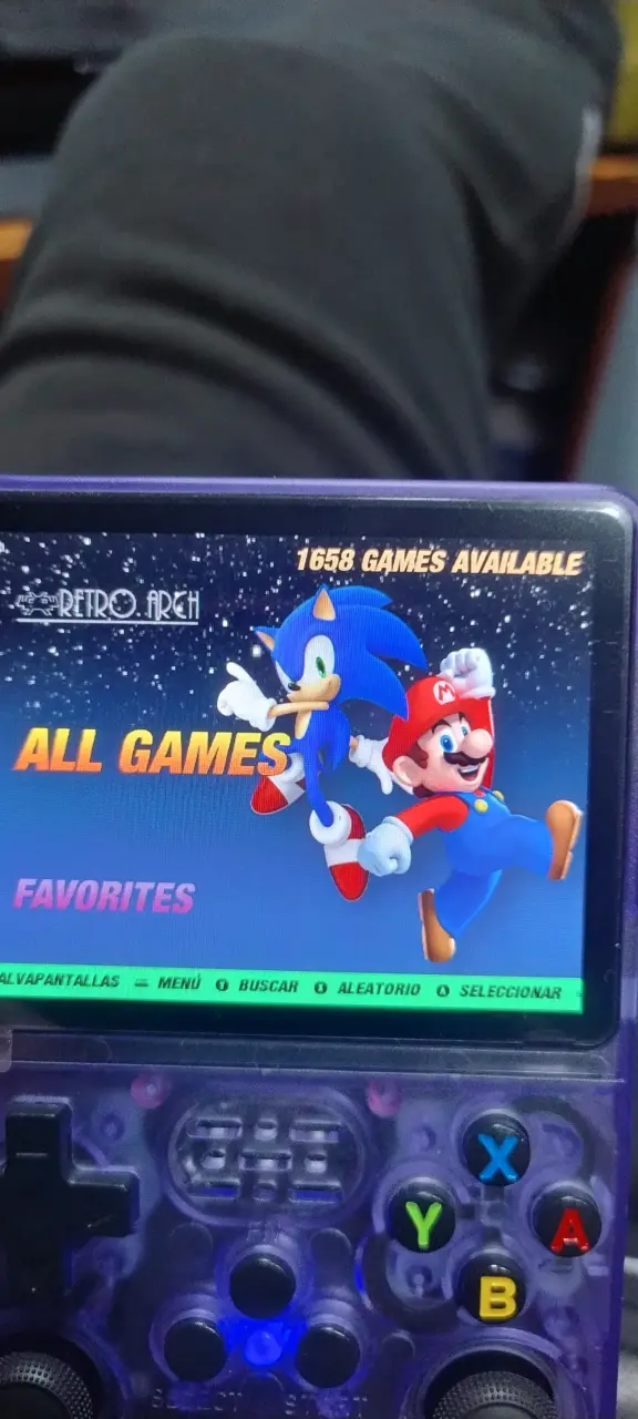 Consola de juegos portátil R36S - 4
