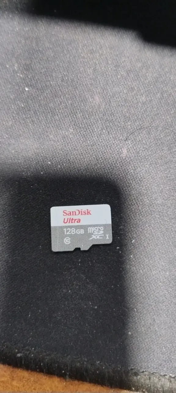 Consola de juegos portátil R36S - 6