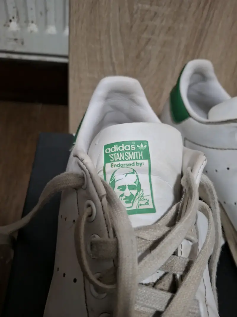 Zapatillas Adidas Stan Smith blancas, usadas - 4