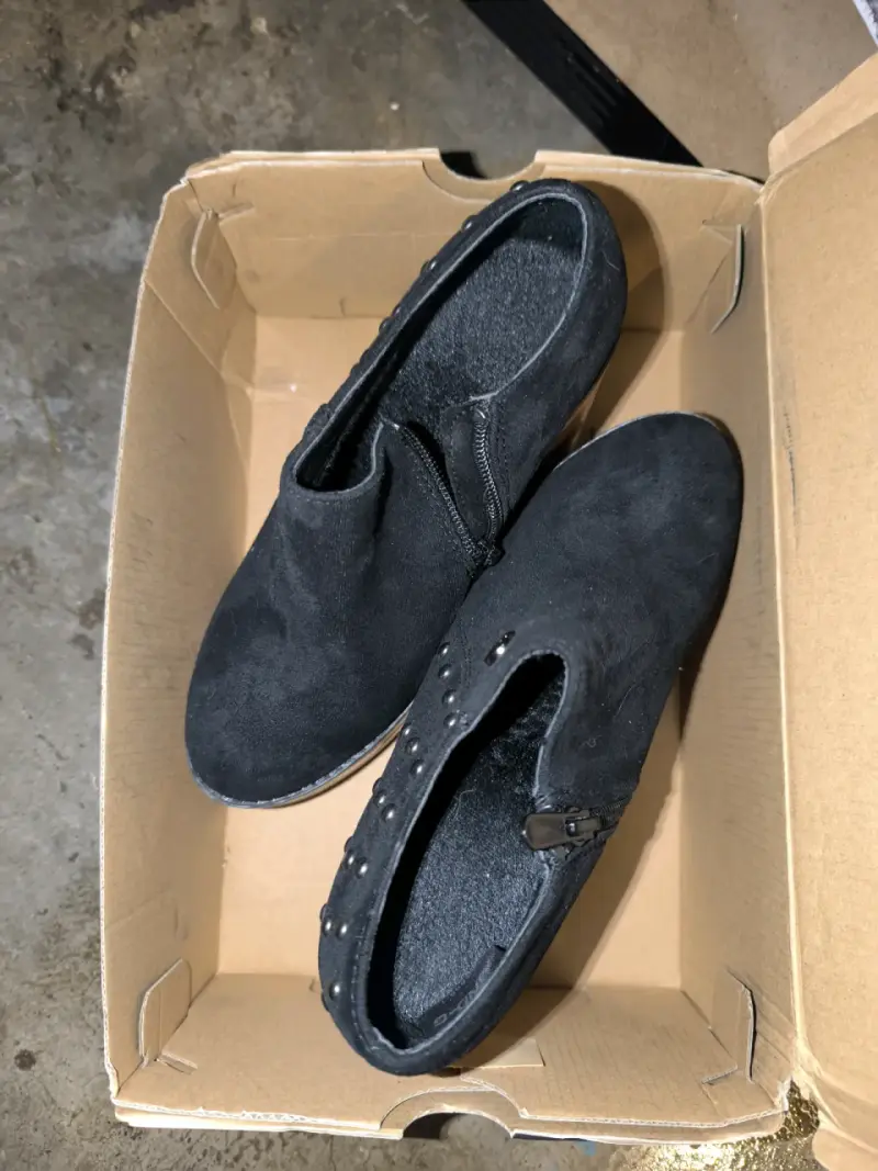 Zapatos de tacón alto negros de cuero - 4