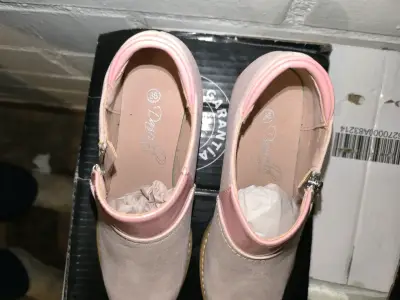 Zapatos de niña rosados marca D'Angela - miniatura 1