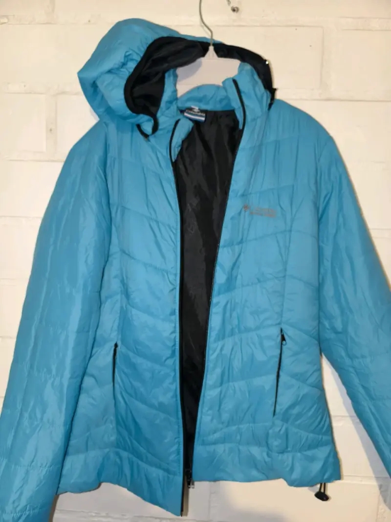 Chaqueta Columbia azul con capucha - 1