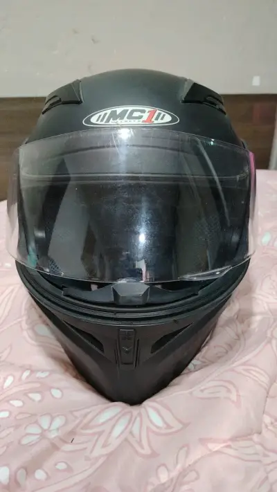 Casco de moto Shark rojo y negro - miniatura 4