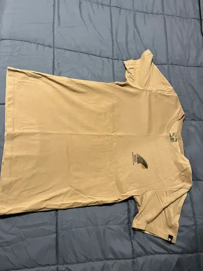 Polera beige con diseño gráfico Australia - miniatura 2