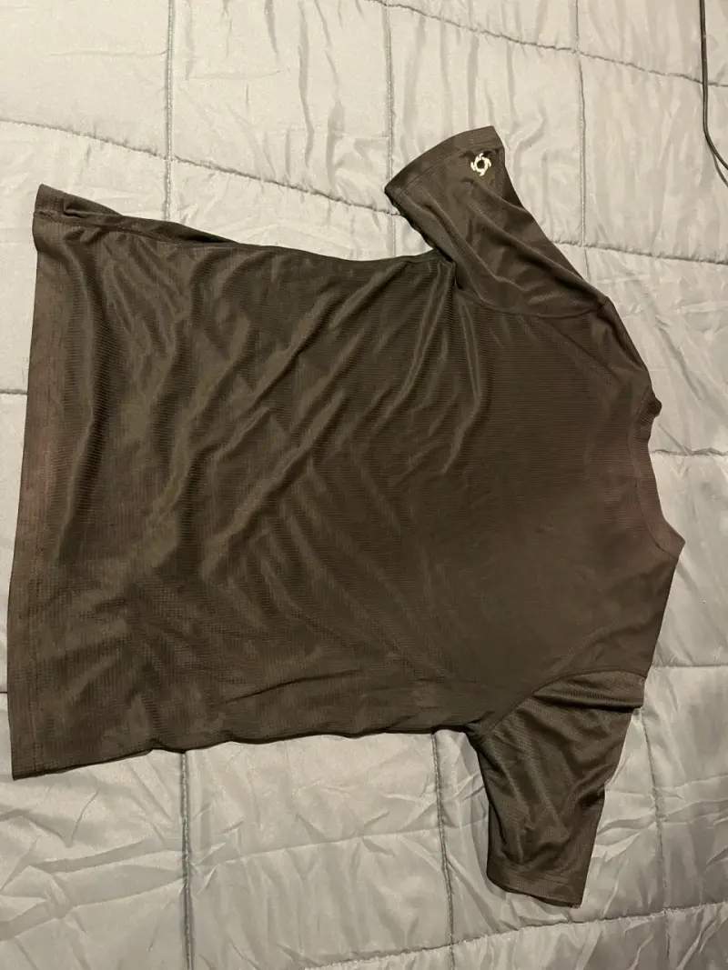 Polera beige con diseño gráfico Australia - 4