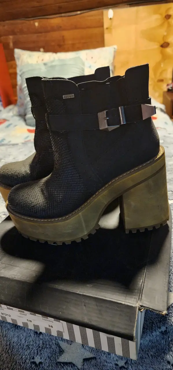 Botines de cuero negro con plataforma - 2
