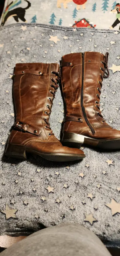 Botas de cuero marrón con cordones - miniatura 3