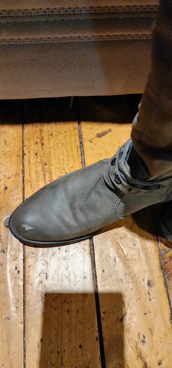 Botas de cuero gris con hebillas - 4