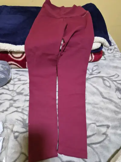 Leggings deportivos color burdeos romance - miniatura 1