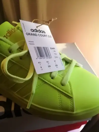 Zapatillas Adidas Grand Court 2.0 Amarillas - miniatura 2