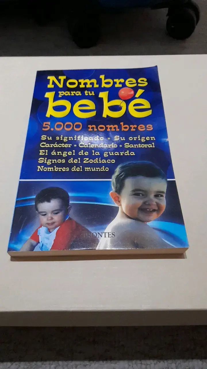 Libro 'Nombres para tu bebé' 5000 nombres - 1