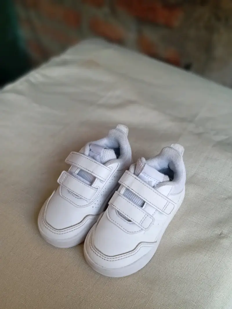 Zapatillas blancas para niños originales - 2