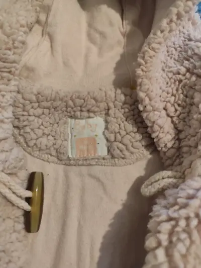Abrigo infantil de lana con capucha - miniatura 2