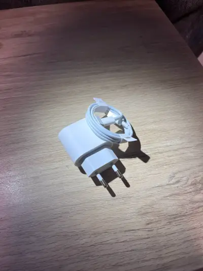 Cargador para iphone 25W  + bateria inalambrica - miniatura 4