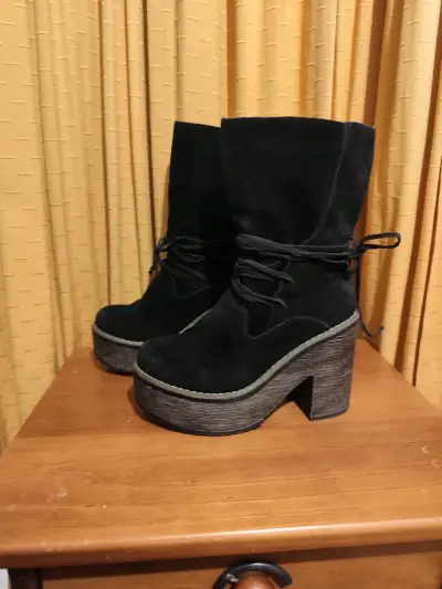Botines negros de cuero gamuza 37 - miniatura 1