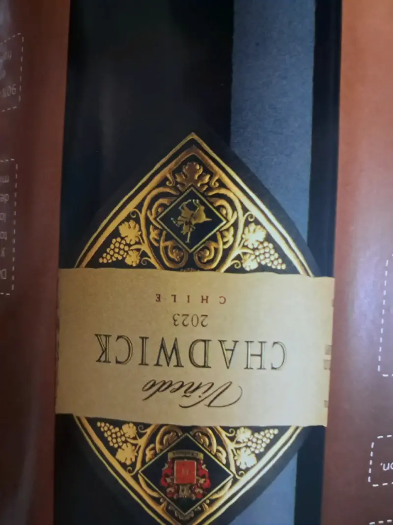 Revista La Cav - Los Mejores Vinos del Año - 2