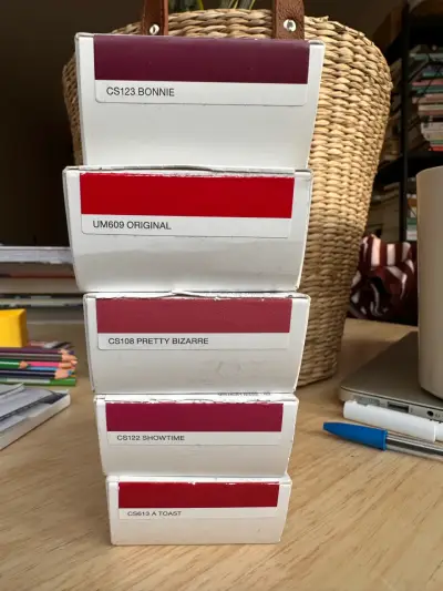 Labiales Zara nuevos - miniatura 1