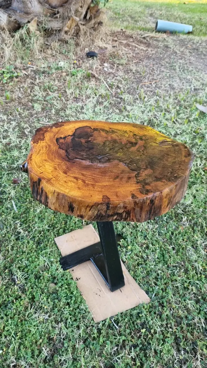 Mesa de madera rústica artesanal - 3