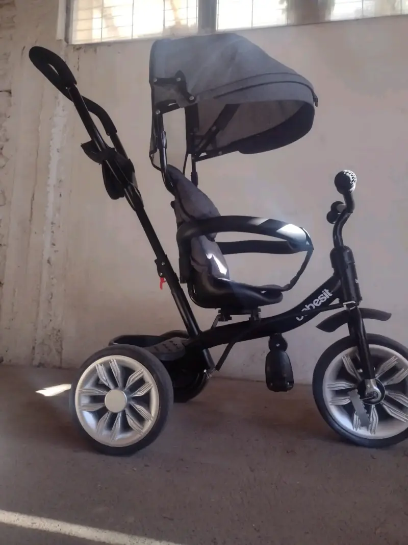 Triciclo para bebé con manillar ajustable - 3