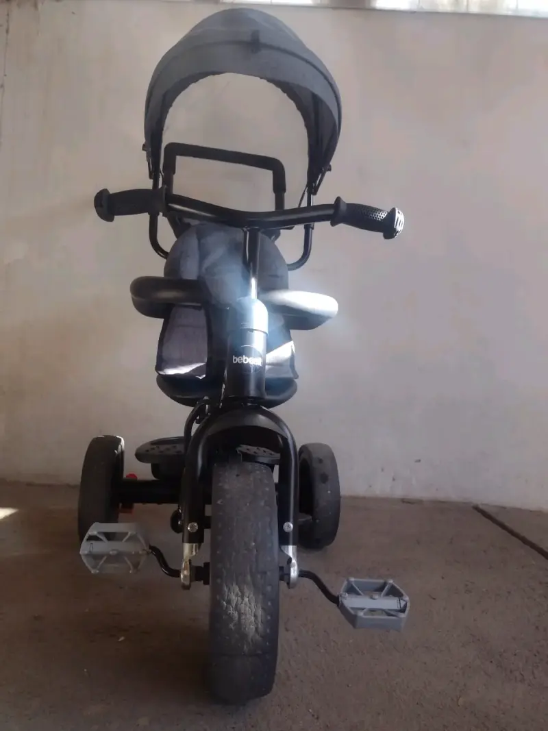 Triciclo para bebé con manillar ajustable - 4
