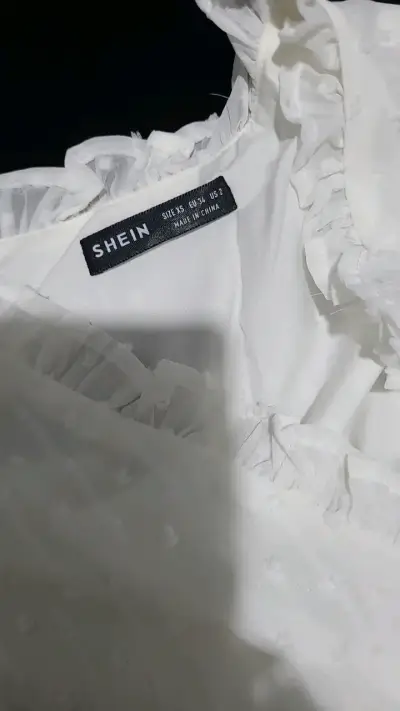 Vestido blanco Shein con volantes - miniatura 3