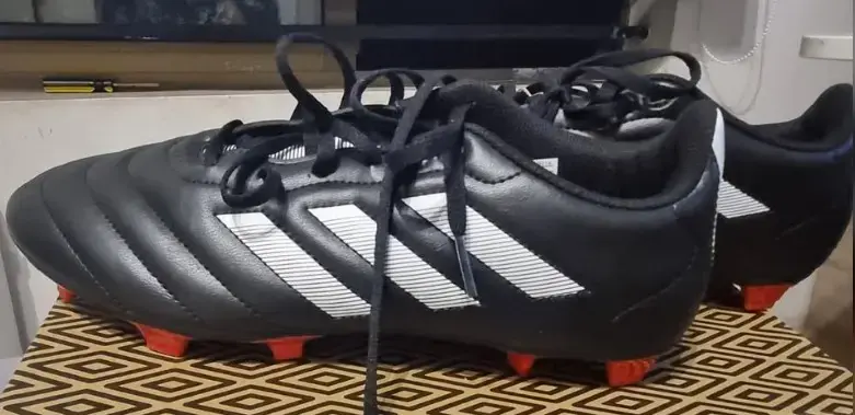 Botines de fútbol Adidas Goletto Nro 41 - 1