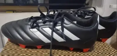 Botines de fútbol Adidas Goletto Nro 41 - miniatura 1
