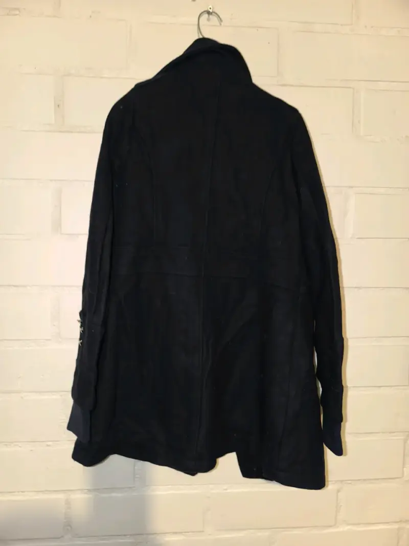 Abrigo negro de invierno para mujer - 2