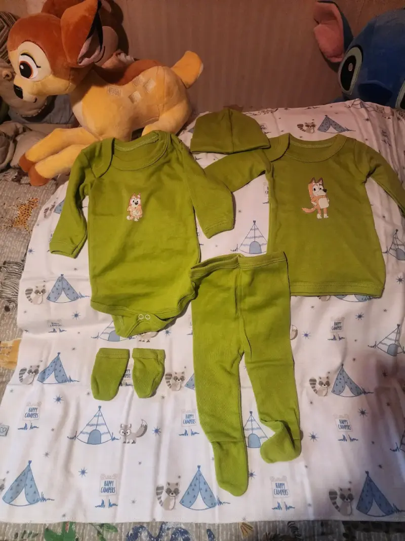Set de ropa para bebé con diseño de Bluey - 4